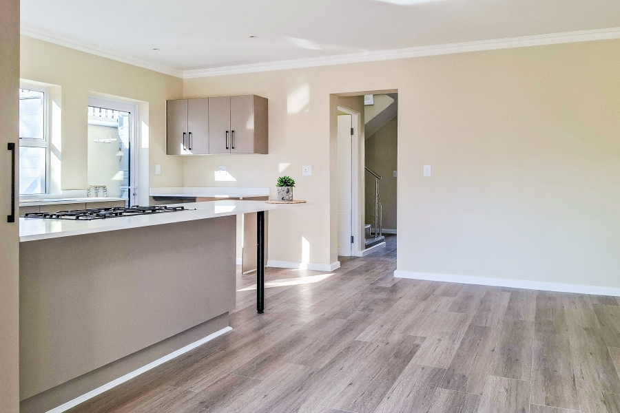 3 Bedroom Property for Sale in Costa Sarda Western Cape